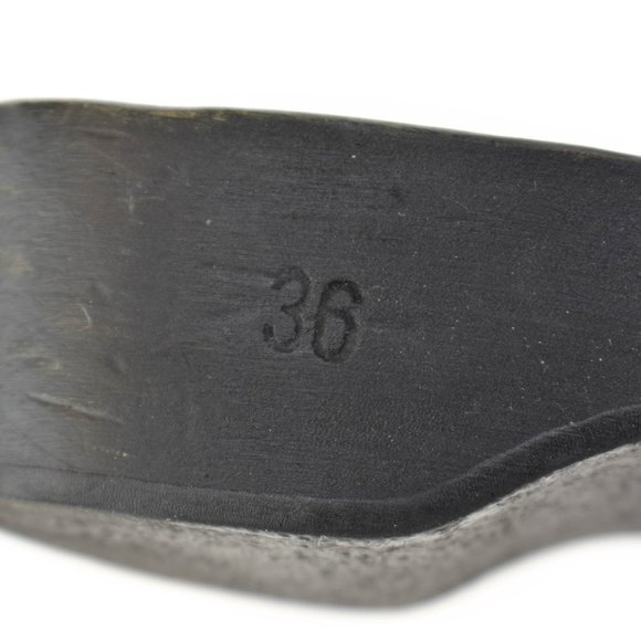 CHANEL: Black, Suede "CC" Logo, Sandals/Slides - Picture 8 of 10